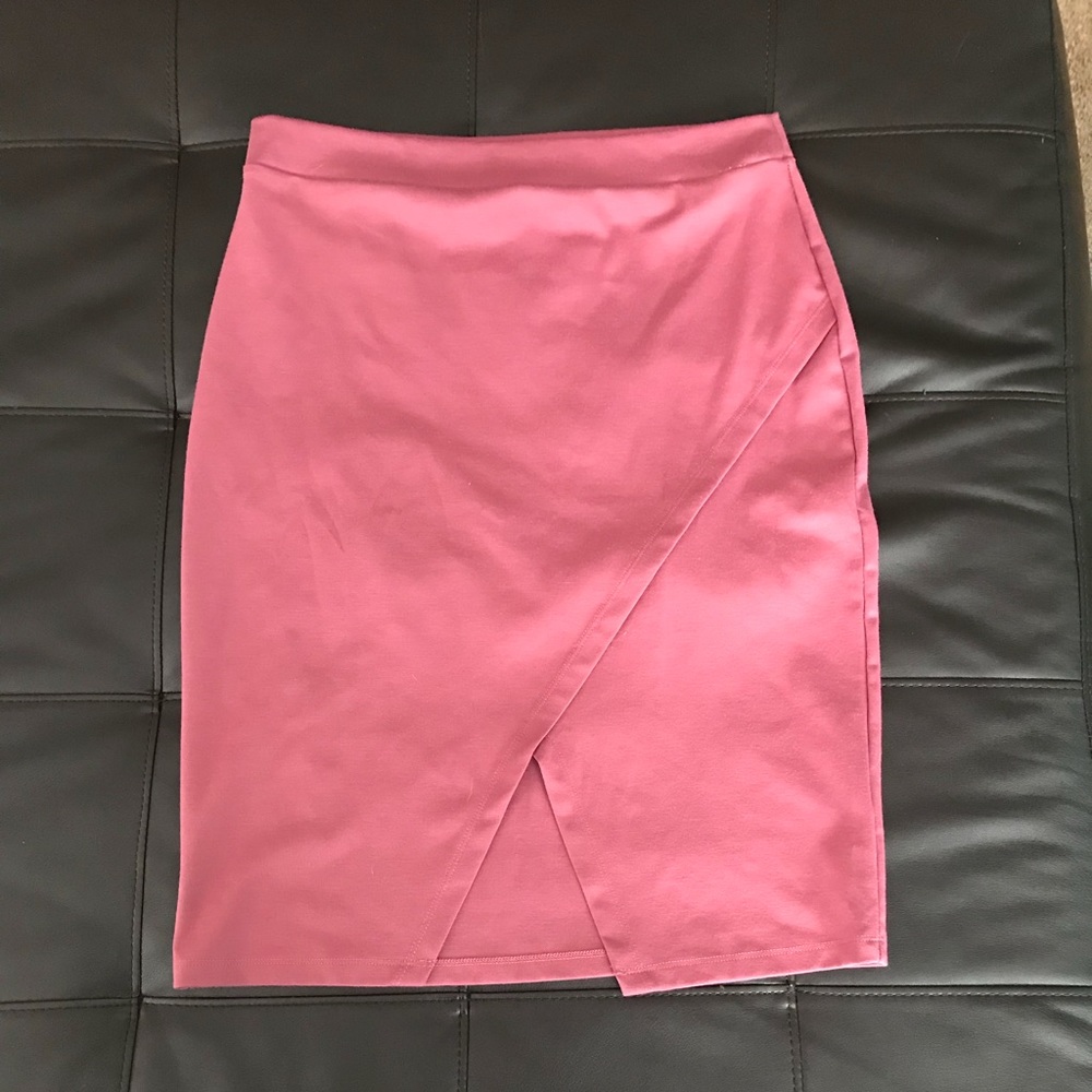 Pink pencil skirt